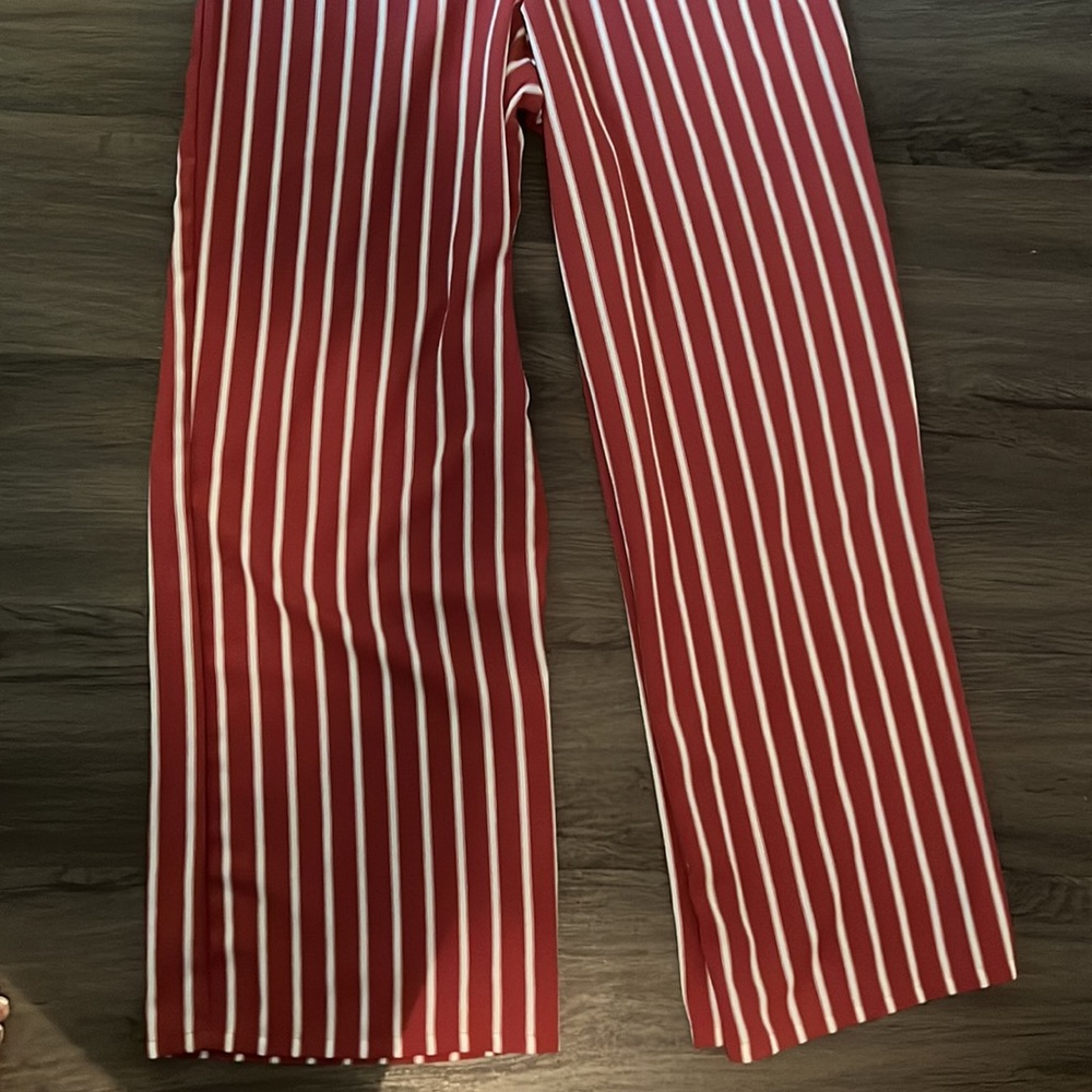 Jumpsuit - Picture 4 of 8
